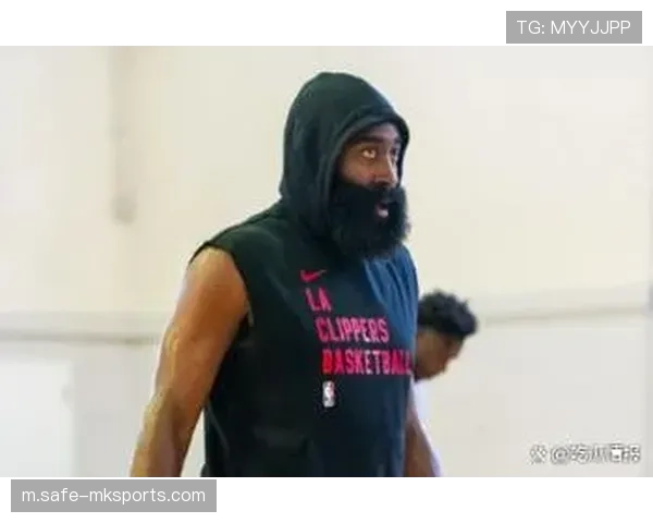 骑士照搬哈登说明书组建阵容 米切尔专注无球跑动效率飙升 骑士照搬哈登说明书组建阵容 米切尔专注无球跑动效率飙升